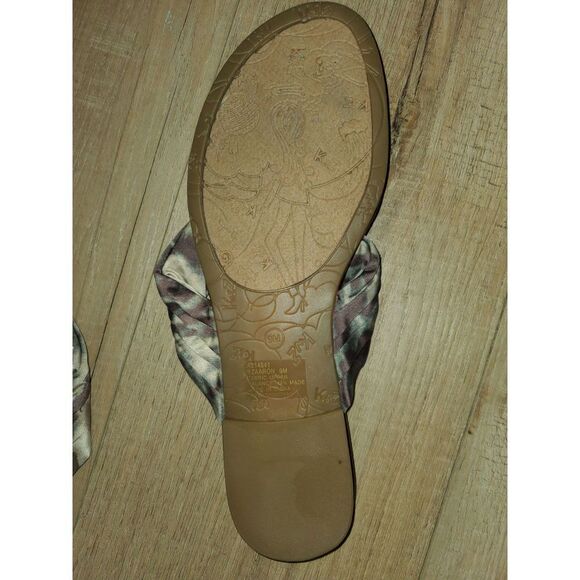 Kathy Vanzeeland Animal Print Fabric Flip Flop Sandals Shoes size 9 - Picture 3 of 3